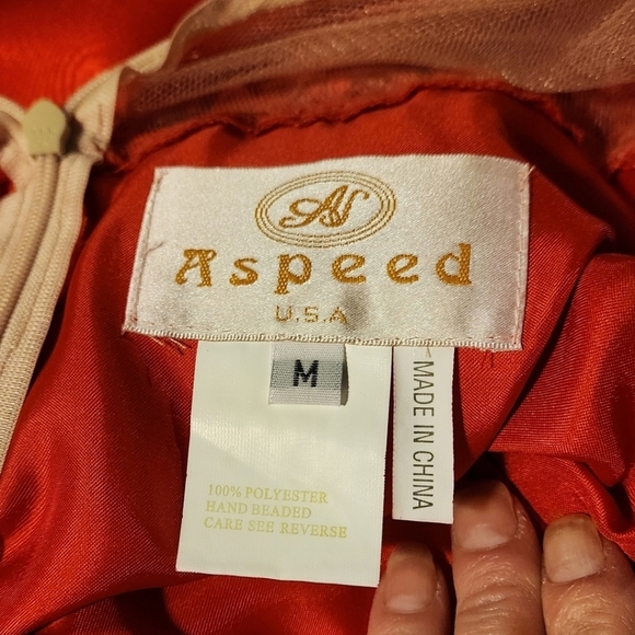 Aspeed Red Lace Prom Dress - Picture 8 of 8